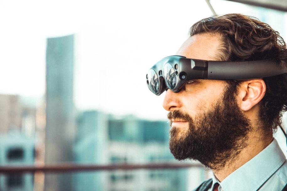 mixed reality enterprise distribution